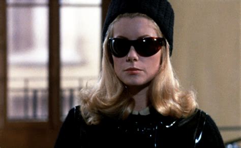 Yves Saint Laurent and the Cinema, The costumes of Belle de Jour